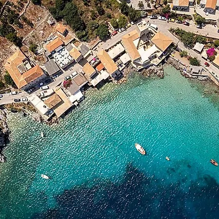Trapela Limeni Luxury Hotel